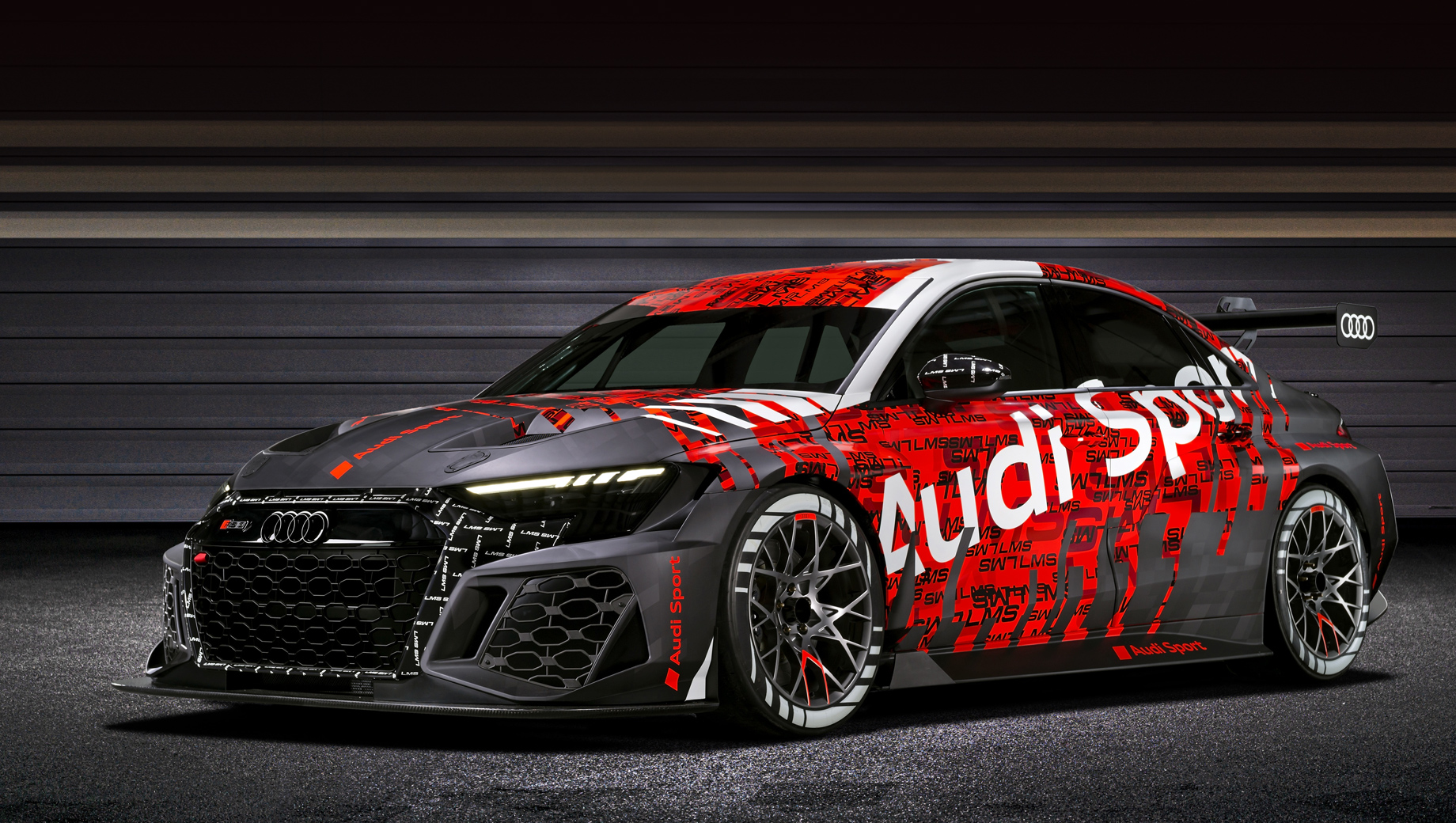 Audi RS 3 LMS пообещал лучше подстраиваться под трассу