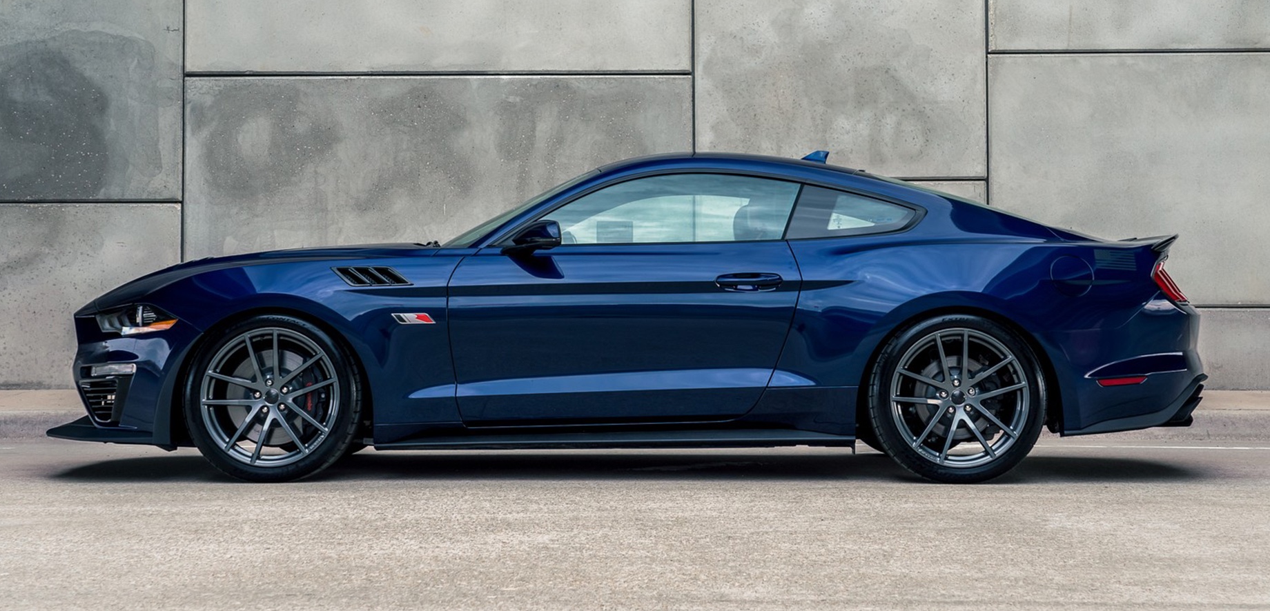 Ford Mustang от фирмы Roush в этом году порадует отдачей — ДРАЙВ