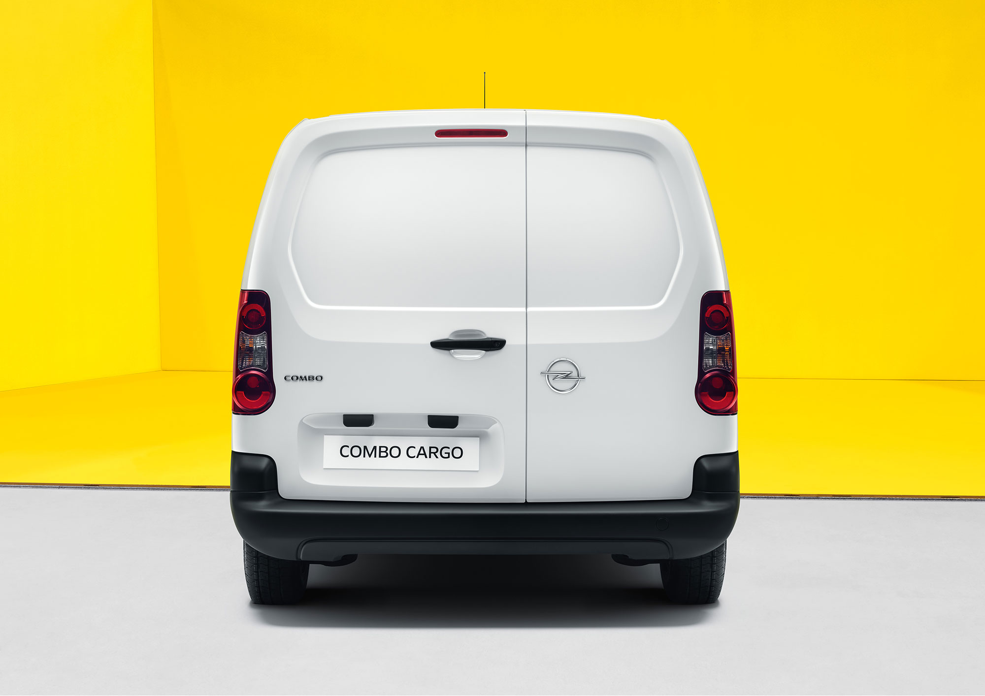 Опель комбо размеры. Opel Combo Cargo XL 2021. Опель комбо карго 2021. Opel Combo 2023. Opel Combo PCMA.