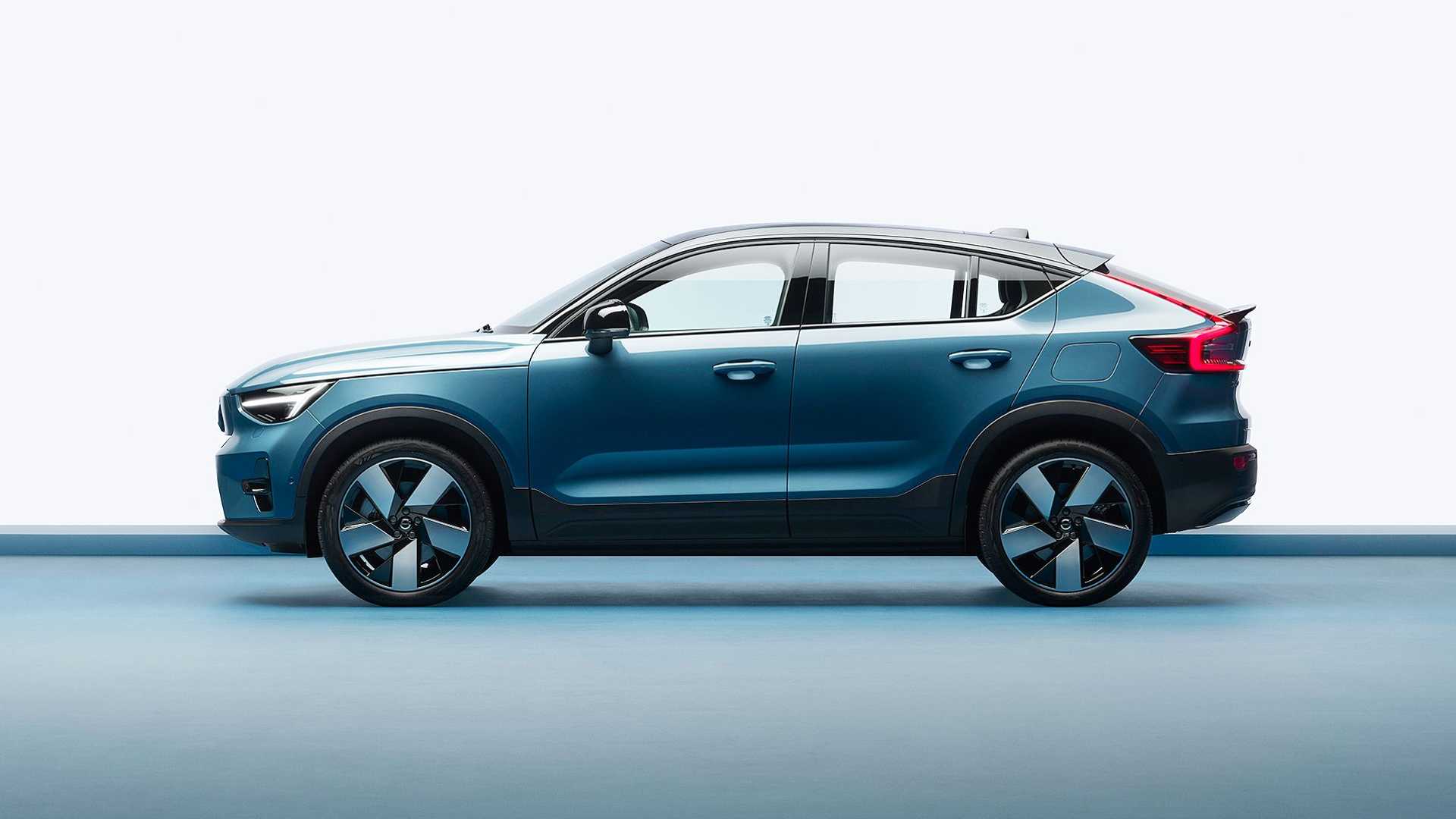 Электрокар Volvo C40 Recharge купеобразно повторил XC40 — ДРАЙВ