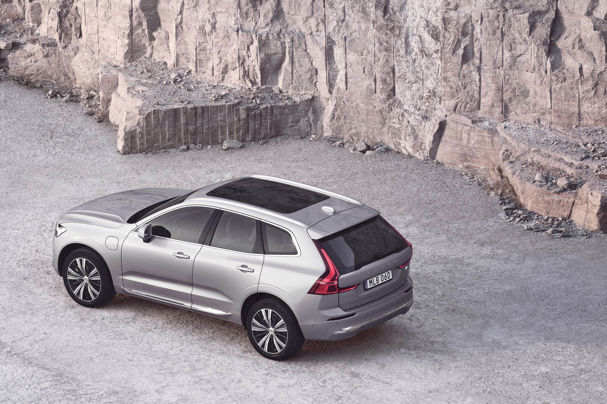 Volvo XC60 поумнел благодаря технологиям Гугла — ДРАЙВ