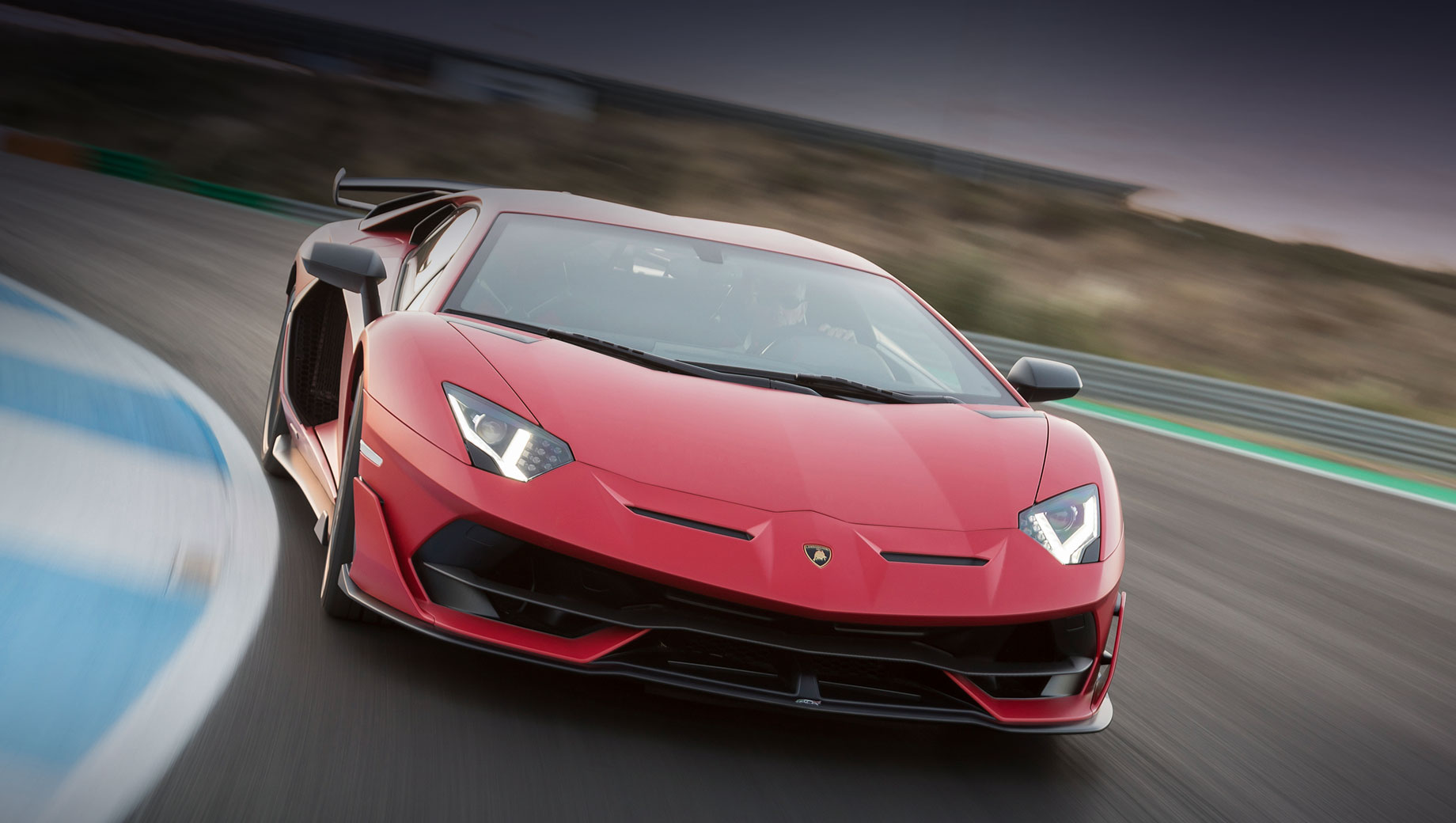 Фирма Lamborghini предпочтёт скорости управляемость