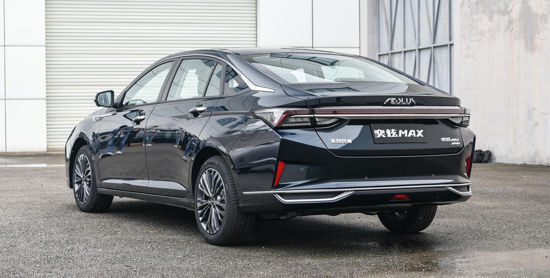 Dongfeng 2021 sedan