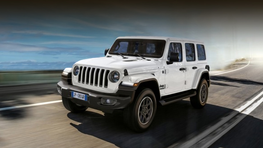 Jeep wrangler. В прошлом году в России куплено 376 Рэнглеров (–10% к 2019-му). Цены сейчас начинаются с 3 820 000 рублей за трёхдверку в исполнении Sport.