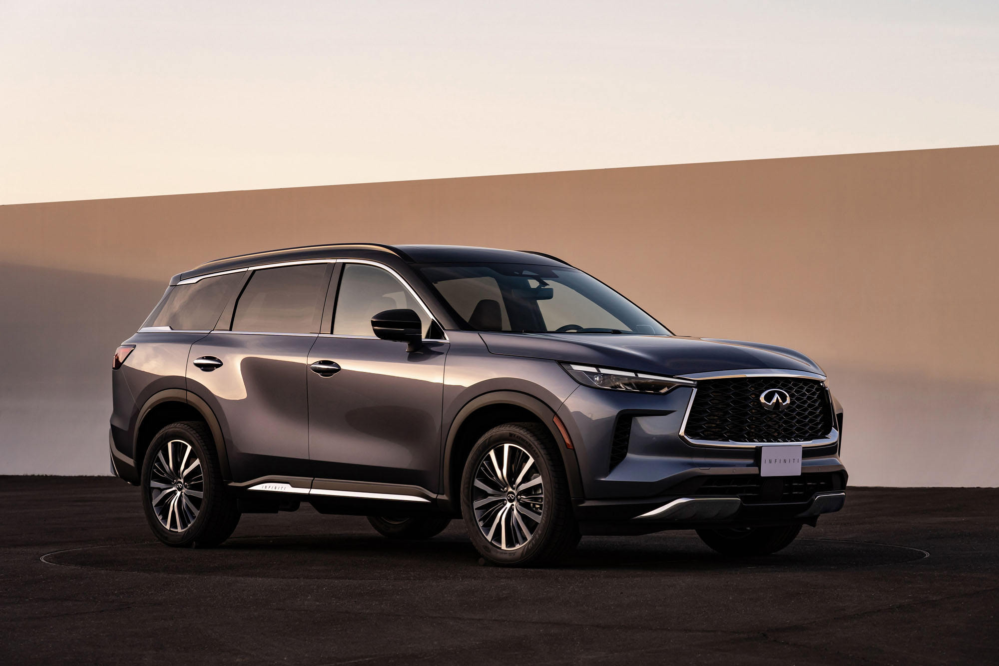 Новый Infiniti QX60 похвастал продвинутой трансмиссией — ДРАЙВ