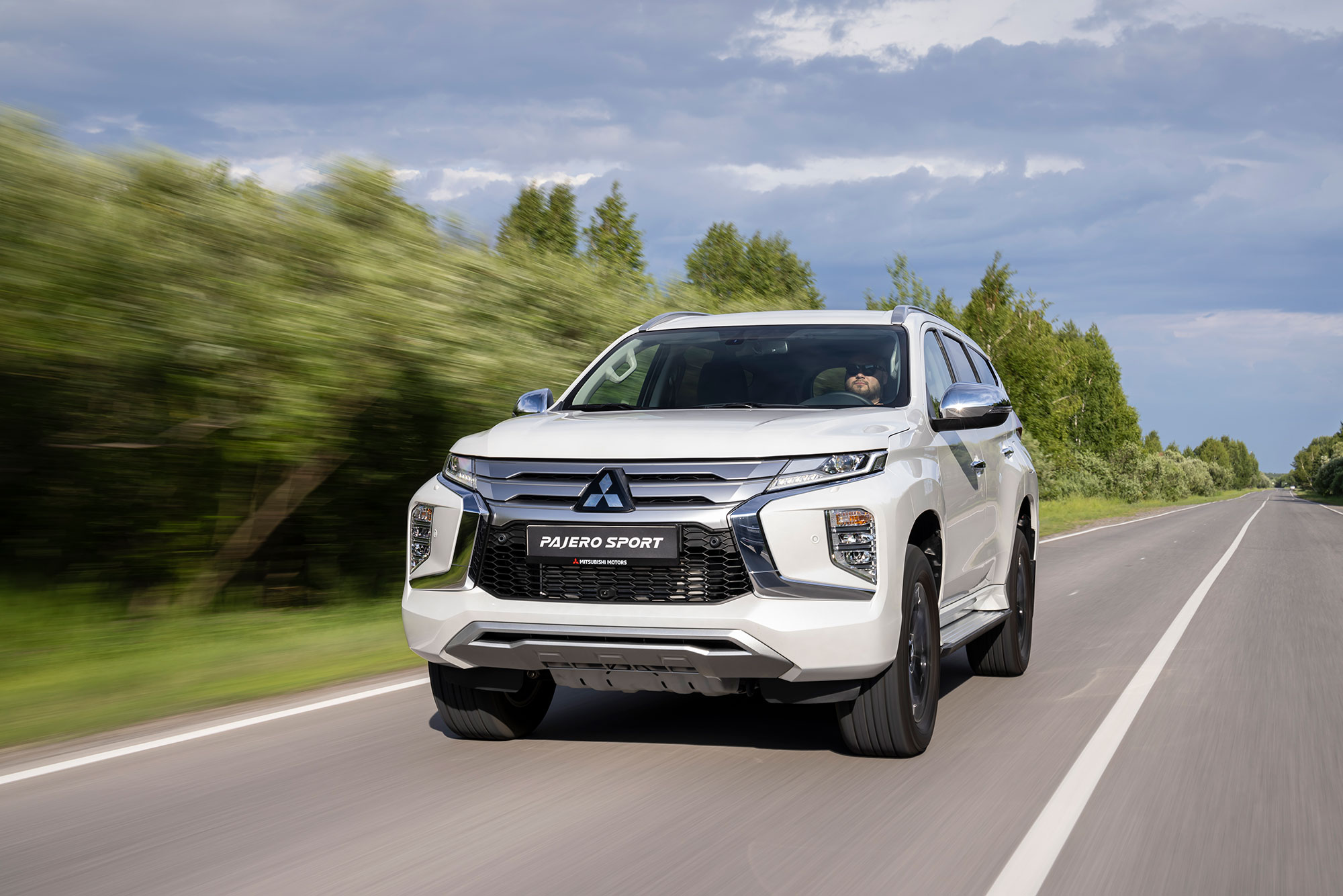 Примеряем статус флагмана на обновлённый Mitsubishi Pajero Sport — ДРАЙВ