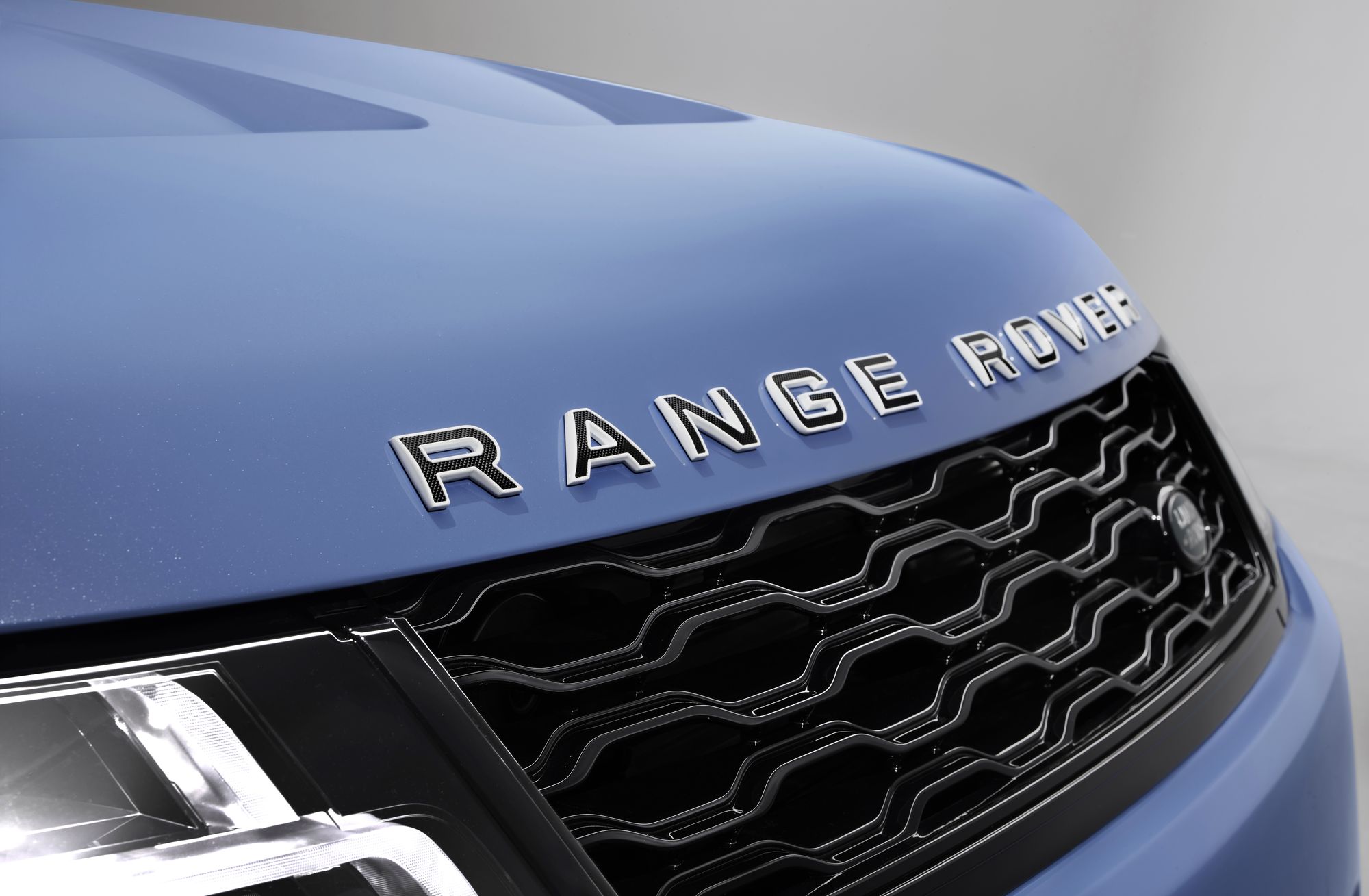 Range Rover Sport SVR приукрашен в спецверсии Ultimate — ДРАЙВ