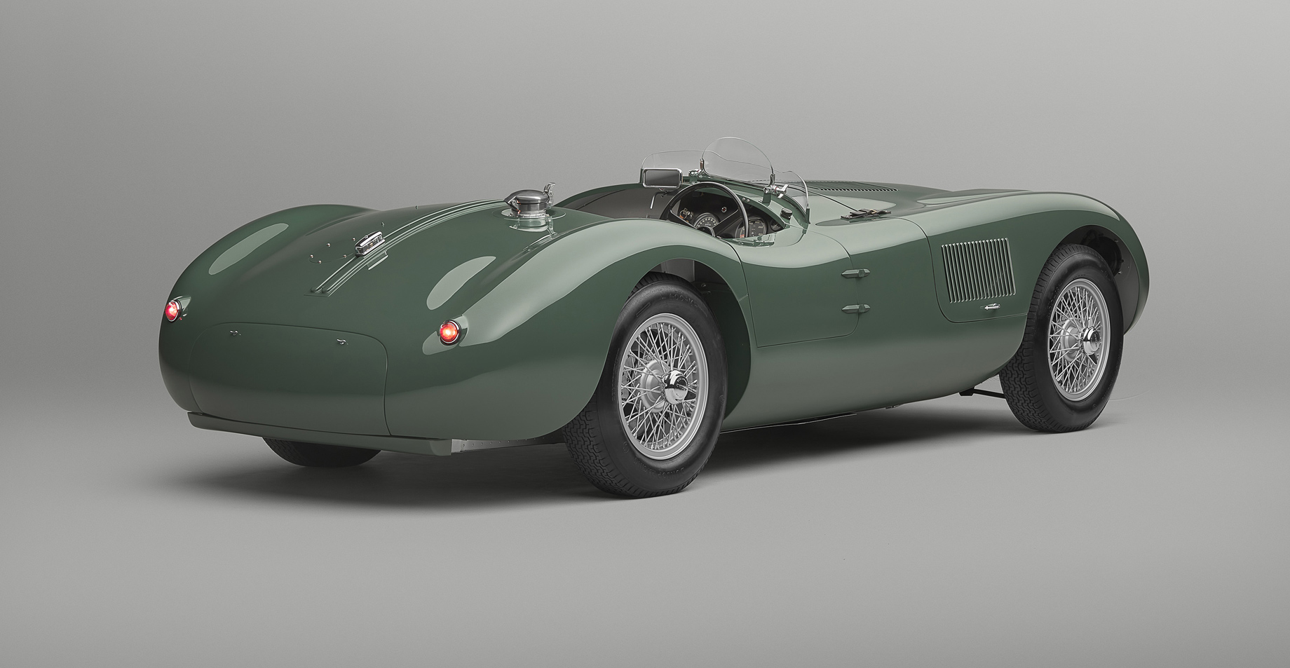 Jaguar C-type Continuation сохранил многие детали из 1950-х — ДРАЙВ