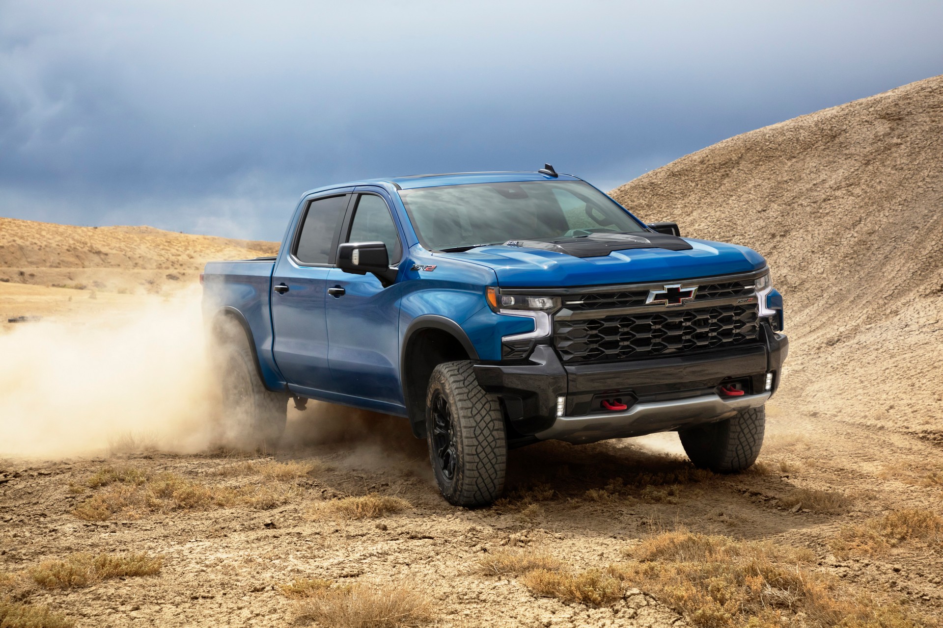 Пикап Chevrolet Silverado ZR2 первым обрёл новый интерьер — ДРАЙВ