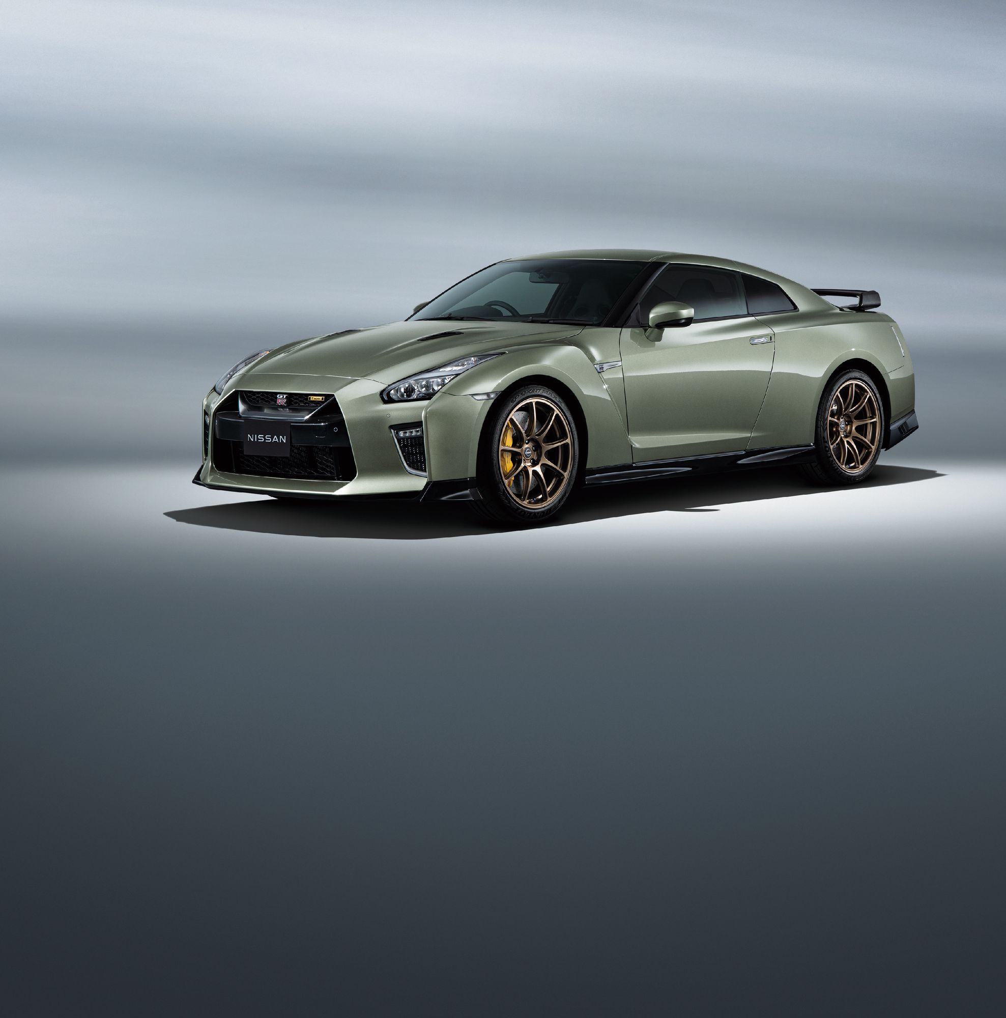 Купе Nissan GT-R приукрашено в новом исполнении T-spec — ДРАЙВ