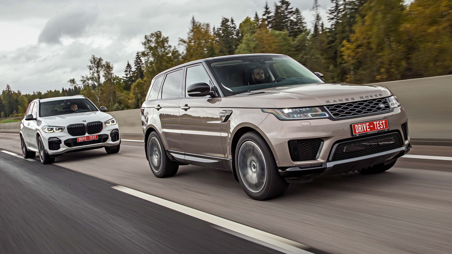 Заправляем дизелем Range Rover Sport D250 для встречи с BMW X5 — ДРАЙВ